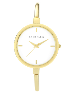 645 ש"ח.  אן קליין 