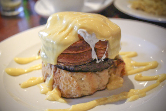 אושר עילאי ממכר במנה  שהיא חובה. צילום: הפיה השחורה