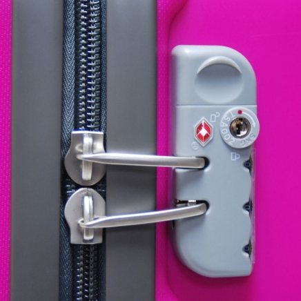 61e082Zev3L._UL1500_